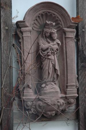 Sandsteinmadonna