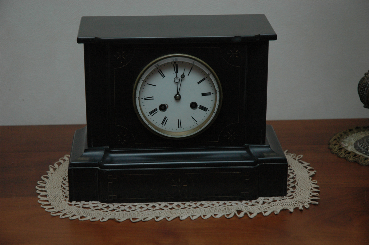 Standuhr