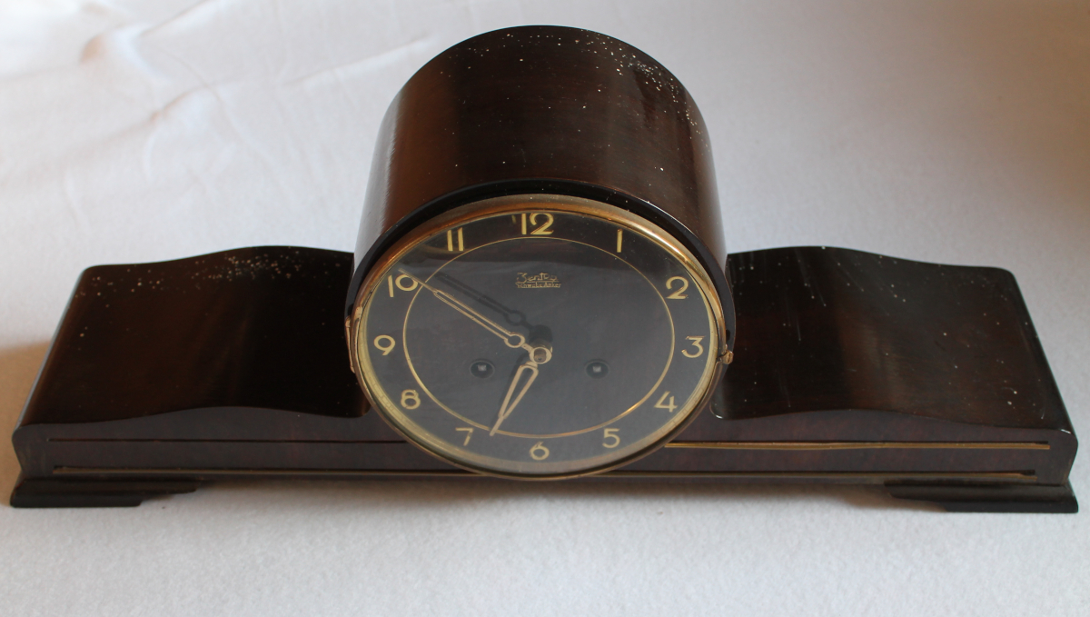 Wanduhr
